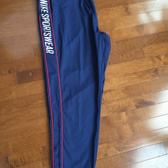 Brand New Nike Track Pants Size XL - Picture 3 of 5